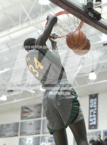 Thumbnail 3 in Rancho Mirage Holiday Invitational Slam Dunk Contest photogallery.