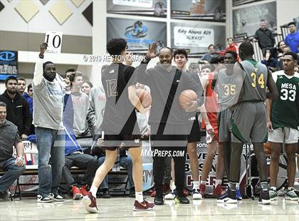 Thumbnail 3 in Rancho Mirage Holiday Invitational Slam Dunk Contest photogallery.