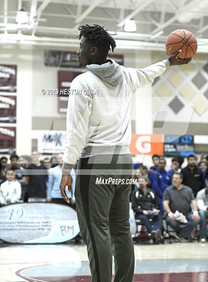 Thumbnail 1 in Rancho Mirage Holiday Invitational Slam Dunk Contest photogallery.