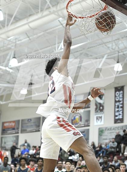 Thumbnail 1 in Rancho Mirage Holiday Invitational Slam Dunk Contest photogallery.
