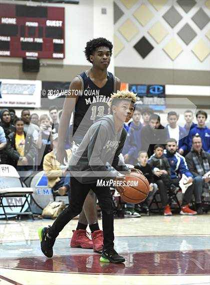 Thumbnail 2 in Rancho Mirage Holiday Invitational Slam Dunk Contest photogallery.
