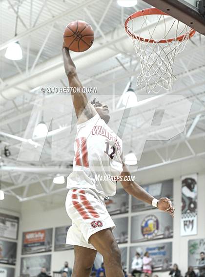 Thumbnail 1 in Rancho Mirage Holiday Invitational Slam Dunk Contest photogallery.