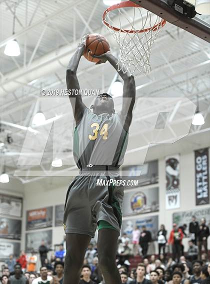 Thumbnail 1 in Rancho Mirage Holiday Invitational Slam Dunk Contest photogallery.