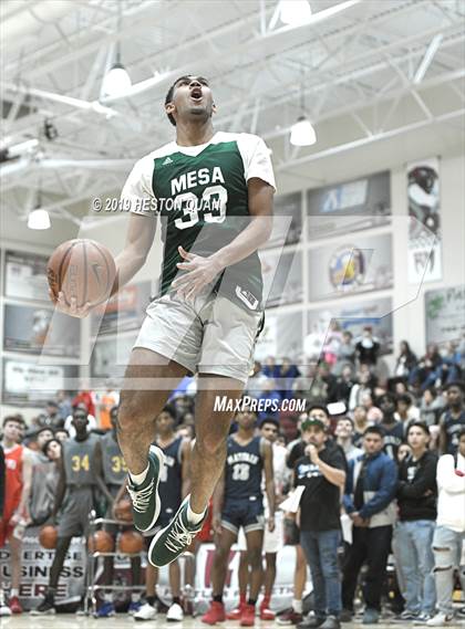 Thumbnail 2 in Rancho Mirage Holiday Invitational Slam Dunk Contest photogallery.