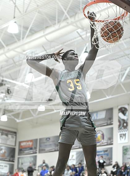 Thumbnail 1 in Rancho Mirage Holiday Invitational Slam Dunk Contest photogallery.