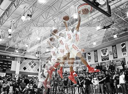 Thumbnail 2 in Rancho Mirage Holiday Invitational Slam Dunk Contest photogallery.