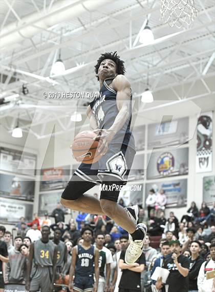 Thumbnail 1 in Rancho Mirage Holiday Invitational Slam Dunk Contest photogallery.