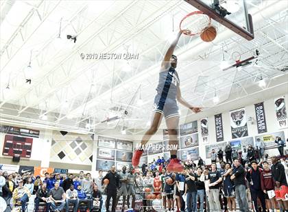Thumbnail 3 in Rancho Mirage Holiday Invitational Slam Dunk Contest photogallery.
