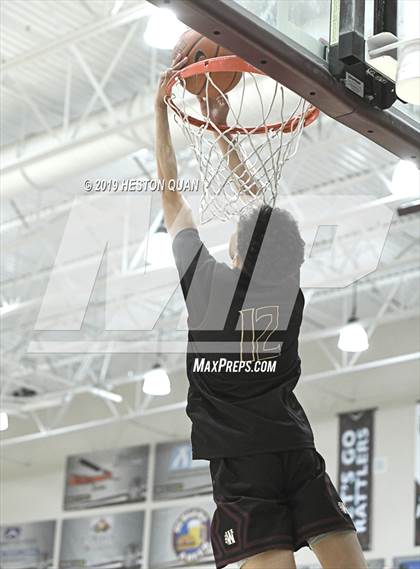Thumbnail 2 in Rancho Mirage Holiday Invitational Slam Dunk Contest photogallery.