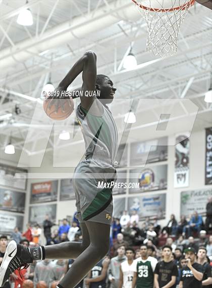 Thumbnail 2 in Rancho Mirage Holiday Invitational Slam Dunk Contest photogallery.