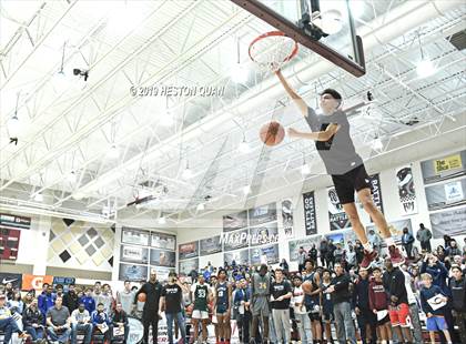 Thumbnail 1 in Rancho Mirage Holiday Invitational Slam Dunk Contest photogallery.
