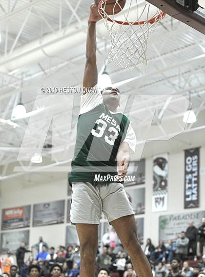Thumbnail 3 in Rancho Mirage Holiday Invitational Slam Dunk Contest photogallery.