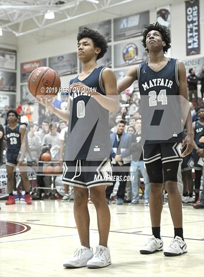 Thumbnail 2 in Rancho Mirage Holiday Invitational Slam Dunk Contest photogallery.