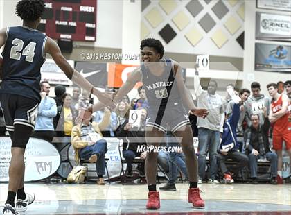 Thumbnail 3 in Rancho Mirage Holiday Invitational Slam Dunk Contest photogallery.