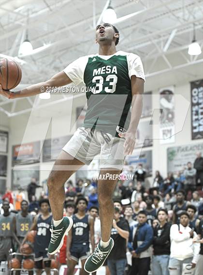 Thumbnail 3 in Rancho Mirage Holiday Invitational Slam Dunk Contest photogallery.