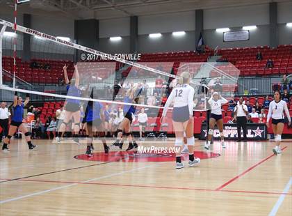 Thumbnail 3 in Allen vs. Byron Nelson photogallery.
