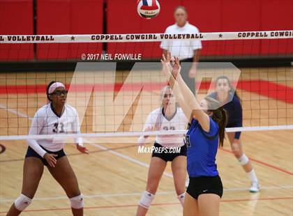 Thumbnail 3 in Allen vs. Byron Nelson photogallery.