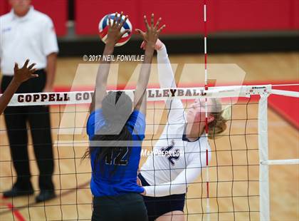 Thumbnail 2 in Allen vs. Byron Nelson photogallery.