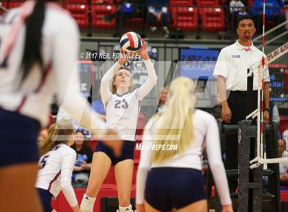 Thumbnail 2 in Allen vs. Byron Nelson photogallery.