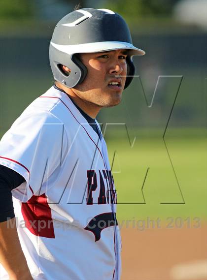Thumbnail 1 in Enochs @ Beyer photogallery.