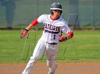 Thumbnail 1 in Enochs @ Beyer photogallery.