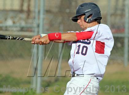 Thumbnail 2 in Enochs @ Beyer photogallery.