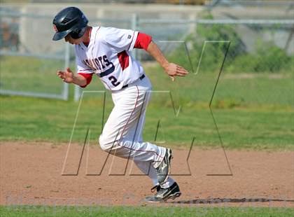 Thumbnail 1 in Enochs @ Beyer photogallery.