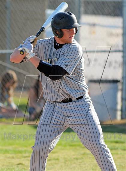 Thumbnail 3 in Enochs @ Beyer photogallery.