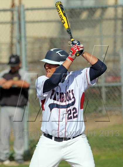 Thumbnail 2 in Enochs @ Beyer photogallery.