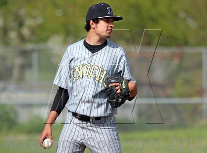 Thumbnail 1 in Enochs @ Beyer photogallery.
