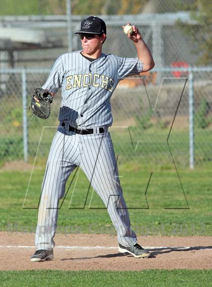 Thumbnail 3 in Enochs @ Beyer photogallery.