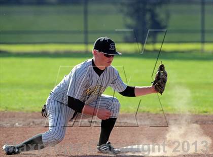 Thumbnail 2 in Enochs @ Beyer photogallery.