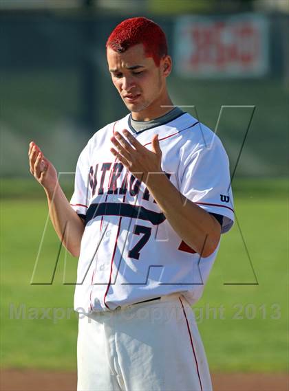 Thumbnail 2 in Enochs @ Beyer photogallery.
