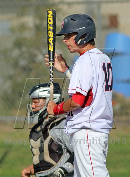 Thumbnail 1 in Enochs @ Beyer photogallery.