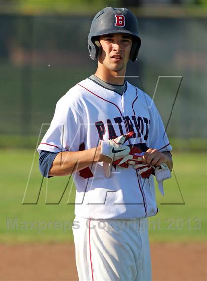 Thumbnail 1 in Enochs @ Beyer photogallery.