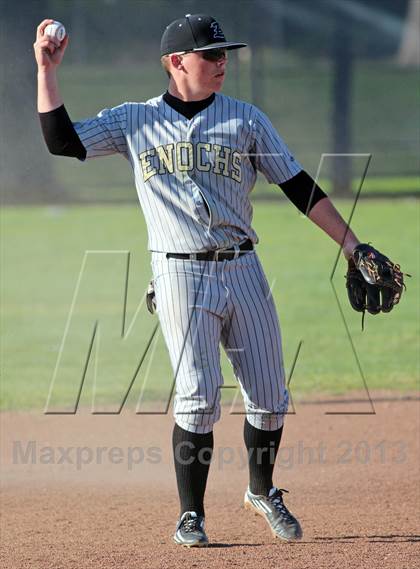 Thumbnail 3 in Enochs @ Beyer photogallery.