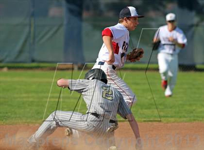 Thumbnail 1 in Enochs @ Beyer photogallery.
