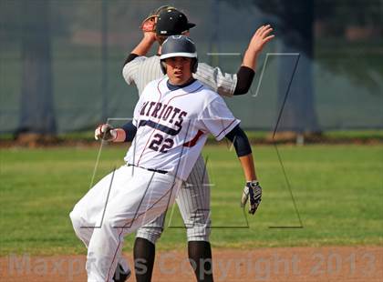 Thumbnail 2 in Enochs @ Beyer photogallery.