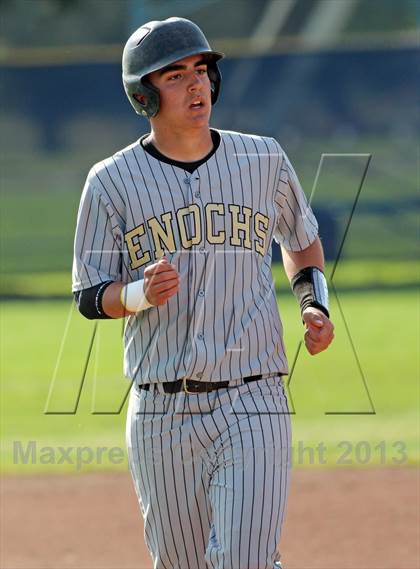 Thumbnail 1 in Enochs @ Beyer photogallery.