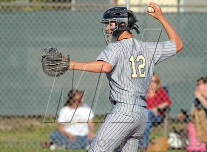 Thumbnail 3 in Enochs @ Beyer photogallery.