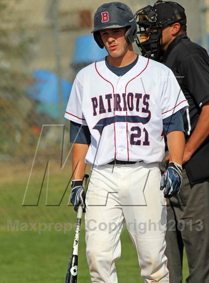 Thumbnail 2 in Enochs @ Beyer photogallery.