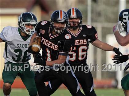 Thumbnail 1 in Croton-Harmon vs. Schalmont (NYSPHSAA Class B Semifinal) photogallery.