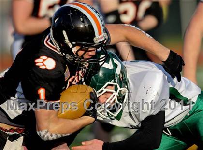 Thumbnail 3 in Croton-Harmon vs. Schalmont (NYSPHSAA Class B Semifinal) photogallery.