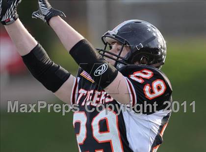 Thumbnail 1 in Croton-Harmon vs. Schalmont (NYSPHSAA Class B Semifinal) photogallery.