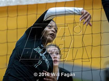 Thumbnail 3 in Walton @ Roswell photogallery.