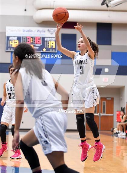 Thumbnail 2 in Poteet @ Wylie East photogallery.