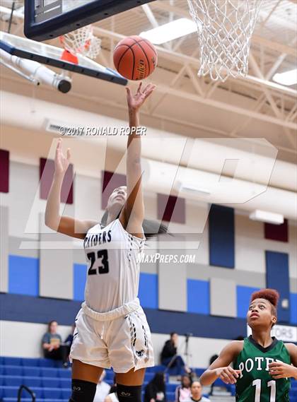 Thumbnail 2 in Poteet @ Wylie East photogallery.