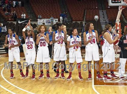 Thumbnail 3 in Duncanville vs. Dekaney (UIL 5A Final) photogallery.