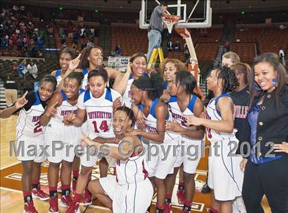 Thumbnail 2 in Duncanville vs. Dekaney (UIL 5A Final) photogallery.