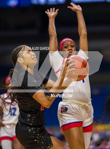 Thumbnail 2 in Duncanville vs. South Grand Prairie (UIL 6A Basketball Final) photogallery.